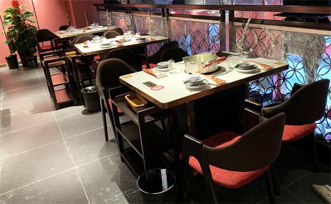 昆明火鍋桌定制在哪里買,開火鍋店必看！
